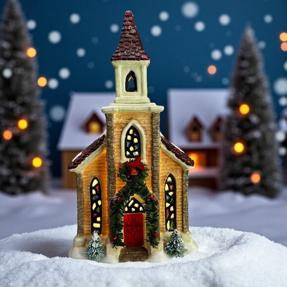 Christmas Valley Original Collectors Series Lighted Church from 1994 - Picture 1 of 10